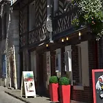 Le Sauna De L'homme De Bois By Naturogite Honfleur